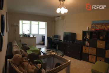 Apartament cu 2 camere, decomandat, de vanzare, zona Torontalului.