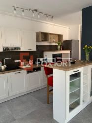 Apartament cu 2 camere decomandat, zona Soarelui