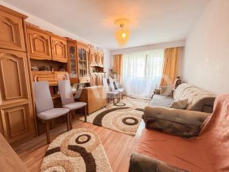 Apartament cu 2 camere etaj intermedait zona linisita Intre Lacuri