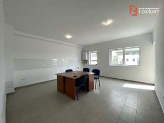 Apartament cu 2 camere, semidecomandat, de vanzare, in Ghiroda.