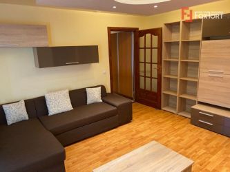 Apartament cu 2 camere, semidecomandat, de vanzare, zona Aradului.