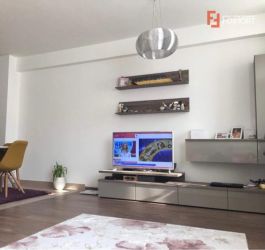 Apartament cu 2 camere, semidecomandat, de vanzare, zona Torontalului.
