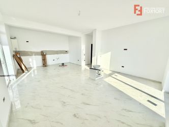 Apartament cu 2 camere si gradina de 140 mp - Mosnita