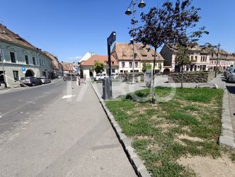 Apartament cu 2 camere si pivnita in Centrul Istoric Sibiu