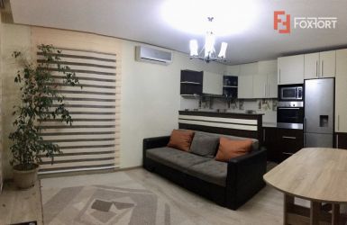 Apartament cu 3 camera, decomandat, de inchiriat, zona Lipovei.