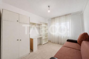 Apartament cu 3 camere 2 balcoane zona retrasa in Cartierul Zorilor
