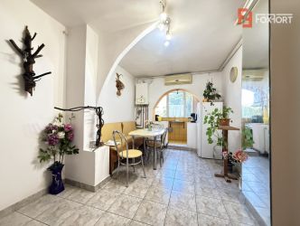 Apartament cu 3 camere, 68 mp, etaj 3, de vanzare in zona Torontalului