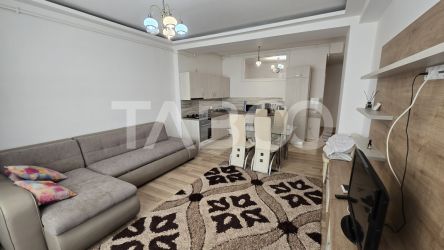 Apartament cu 3 camere de inchiriat decomandat zona Strand