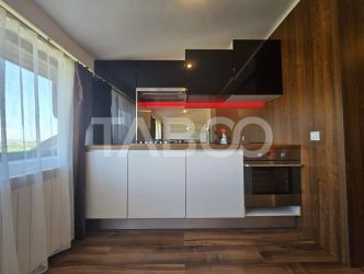 Apartament cu 3 camere de inchiriat decomandat zona Tilisca Sibiu