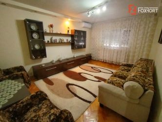 Apartament cu 3 camere de inchiriat in zona Soarelui