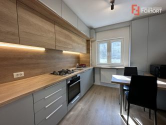Apartament cu 3 camere de inchiriat - zona Torontalului