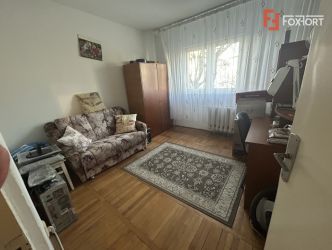 Apartament cu 3 camere de vanzare - Girocului