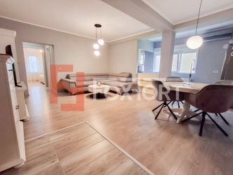 Apartament cu 3 camere de vanzare in Giroc, zona de Est