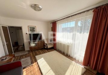 Apartament cu 3 camere de vanzare in Manastur zona Baza Sportiva