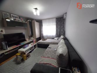 Apartament cu 3 camere de vanzare in zona Lipovei