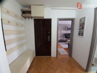 Apartament cu 3 camere de vanzare in zona Lipovei