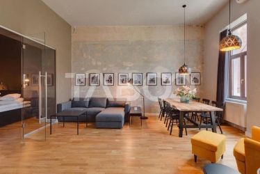 Apartament cu 3 camere de vanzare la cheie in Centru Cluj-Napoca