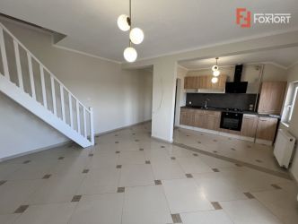 Apartament cu 3 camere, de vanzare, zona Dambovita
