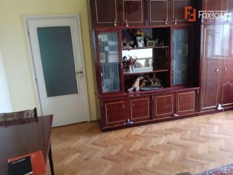 Apartament cu 3 camere de vanzare, zona Girocului