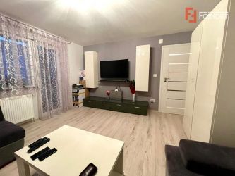 Apartament cu 3 camere, decomandat, 64mp utili, in Zona Girocului - V1