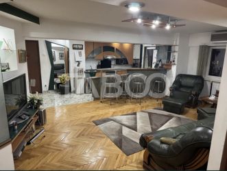 Apartament cu 3 camere decomandat de vanzare in Cluj Manastur