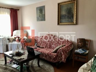 Apartament cu 3 camere, decomandat, de vanzare, zona Lipovei 