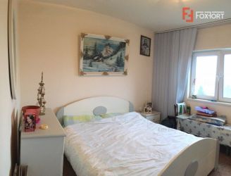 Apartament cu 3 camere, decomandat, de vanzare, zona Lipovei.