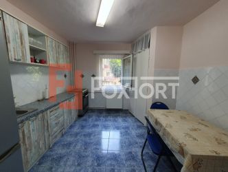 Apartament cu 3 camere, decomandat, Girocului