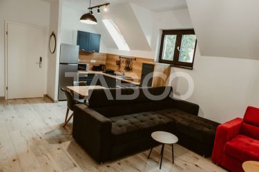 Apartament cu 3 camere decomandate 2 bai si curte de inchiriat 