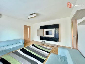 Apartament cu 3 camere, etaj 2 de vanzare, zona Complex Studentesc