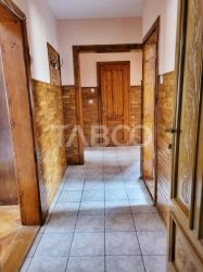 Apartament cu 3 camere etaj 3 de vanzare in Sebes Lucian Blaga