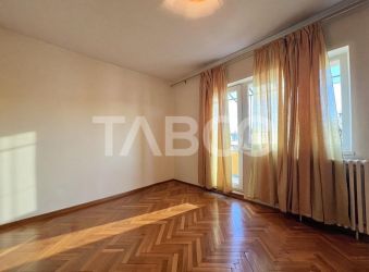 Apartament cu 3 camere in Grigorescu izolat cu 2 balcoane si boxa 