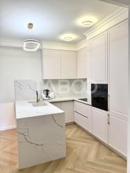 Apartament cu 3 camere in Manastur cu 2 bai ultrafinisat si terasa 