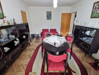 Apartament cu 3 camere la etajul 2 in zona Mihai Viteazul