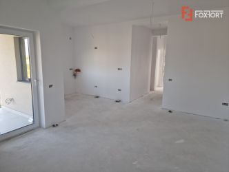Apartament cu 3 camere la etajul 2 - zona Bucovat