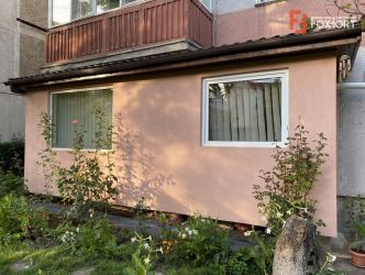 Apartament cu 3 camere la parter inalt, deosebit in Aradului - ID V429