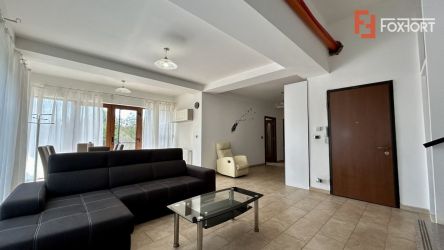 Apartament cu 3 camere la parter si teren de 160 mp - Ghiroda