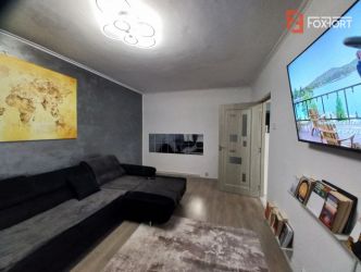 Apartament cu 3 camere, recent renovat – zona Bega Shopping Center