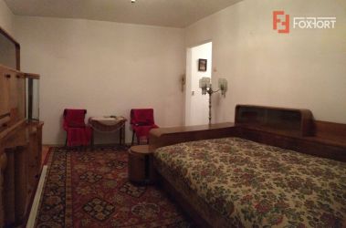 Apartament cu 3 camere, semidecomandat, de vanzare, zona Cetatii.