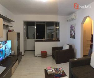 Apartament cu 3 camere, semidecomandat, de vanzare, zona Dacia Comisio