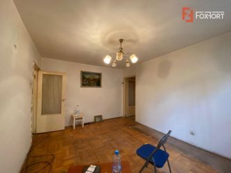 Apartament cu 3 camere, semidecomandat, la parter, in zona Dacia - V13