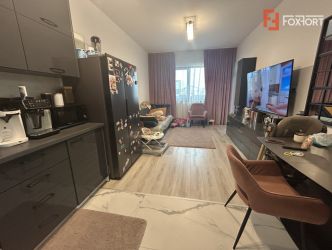 Apartament cu 3 camere si 2 bai, etaj 2 in Giroc
