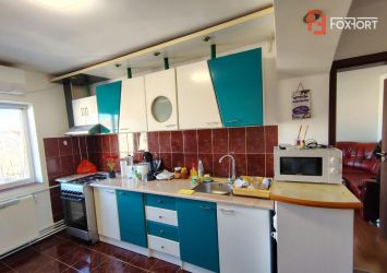 Apartament cu 3 camere si 2 balcoane, in Timisoara, zona Girocului