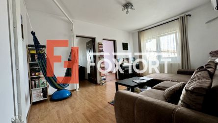 Apartament cu 3 camere si balcon, zona Parcul Padurice