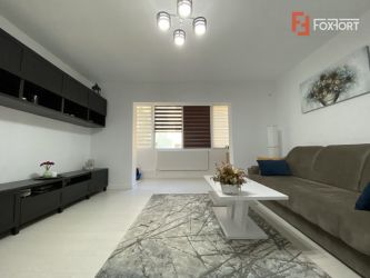 Apartament cu 3 camere, spatios si calduros, zona Simion Barnutiu