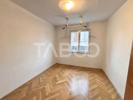 Apartament cu 4 camere in Manastur zona strazii Izlazului 