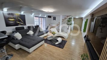 Apartament cu 4 camere si 2 bai de vanzare in zona Rahovei Sibiu
