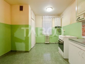 Apartament cu 4 camere strada Maramuresului zona Gara de vanzare