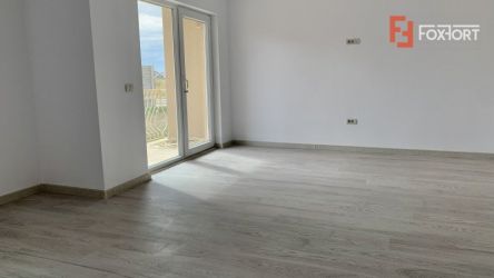 Apartament cu doua camere de vanzare | Centrala proprie | Semi-decoman