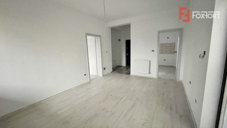 Apartament cu doua camere | Zona Scolii | Curte Proprie